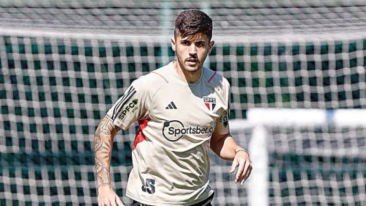 São Paulo treina com titulares e ensaia força total contra Cuiabá