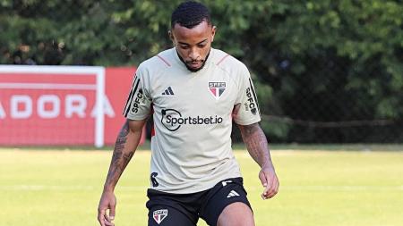 São Paulo treina com Rodrigo Nestor e Calleri se recupera no Reffis