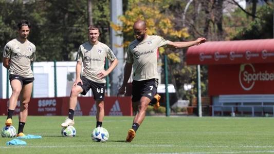 São Paulo treina com reservas e deve ter time alternativo contra Flamengo