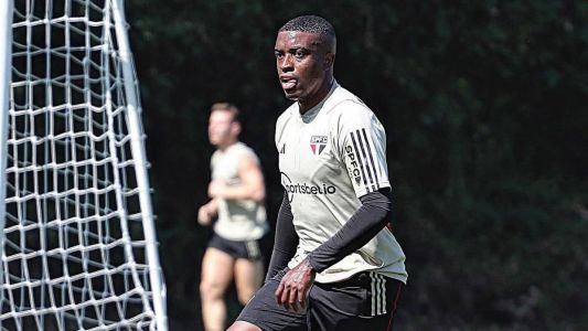 São Paulo treina com Calleri em campo, mas lista de lesionados aumenta