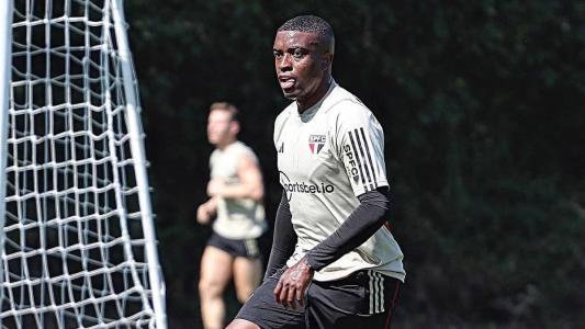 São Paulo treina com Calleri em campo, mas lista de lesionados aumenta