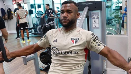 São Paulo treina dentro do hotel em primeira atividade focada na final