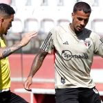 Arboleda fica no hotel e São Paulo treina em Recife antes de retorno