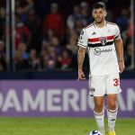 São Paulo vê Beraldo destaque em jornal espanhol antes de final da Copa do Brasil