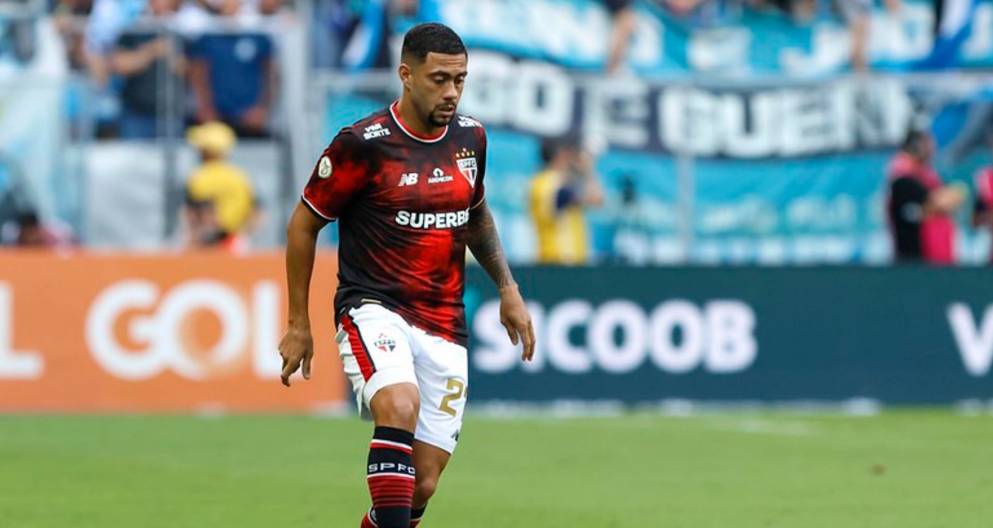 Vitória encaminha contratação de Wellington Rato, do São Paulo