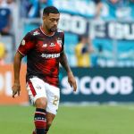 Vitória encaminha contratação de Wellington Rato, do São Paulo