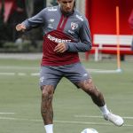 Lucas adia retorno, e São Paulo inicia preparação para jogo da Libertadores