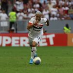 Atacante do São Paulo nega acerto com o Vitória e manda recado