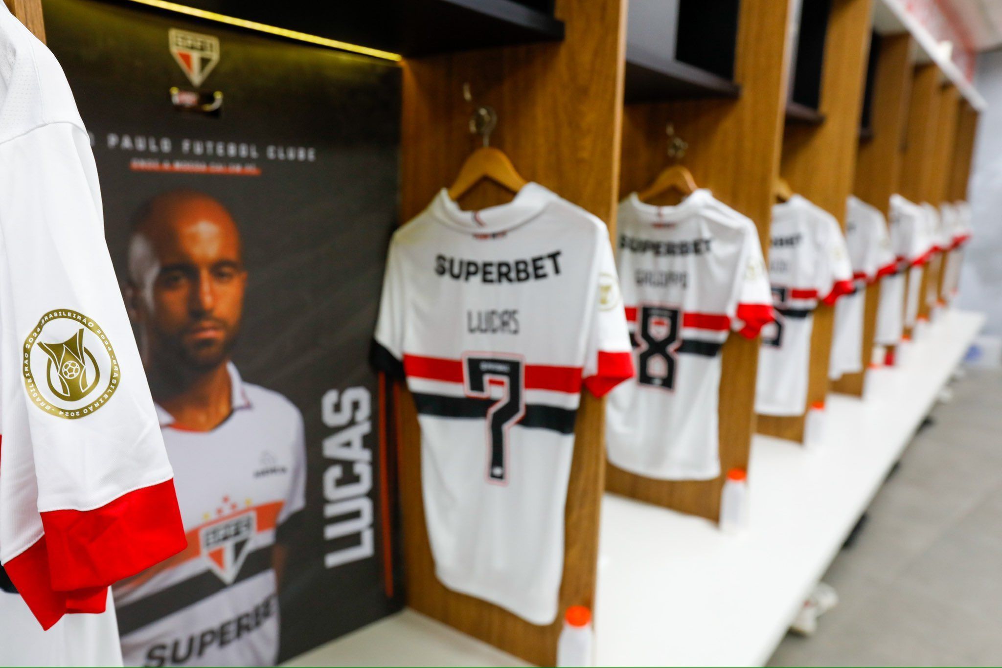 Escalação do São Paulo: Zubeldía muda time para jogo contra o Cruzeiro