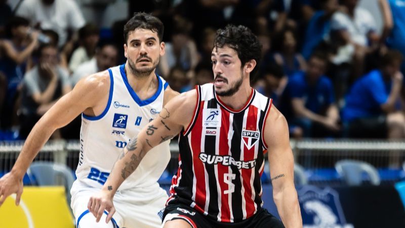 Minas é derrotado pelo São Paulo e vê Flamengo igualar campanha no NBB