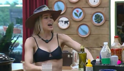 Saory Cardoso foi acusada de agressão por namorada de Belo