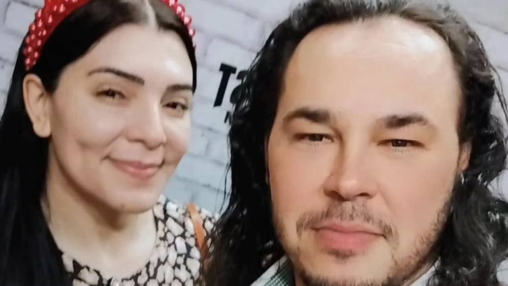 Marido de Sara Mariano falou sobre violência doméstica em canal antes de matar cantora