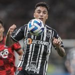 Saravia leva terceiro amarelo e desfalcará Atlético contra o Athletico-PR 