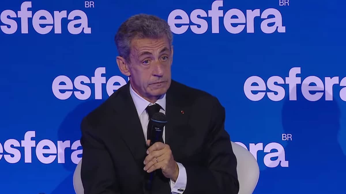 Sarkozy cita protagonismo internacional de Lula e diz que ONU 'desapareceu'