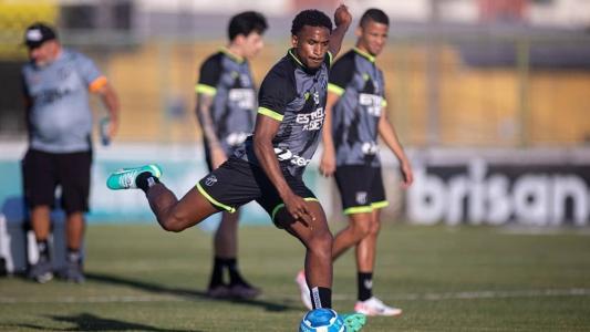 Saulo Mineiro, no treino final do Ceará antes do confronto conta o CRB, nesta sexta (6)