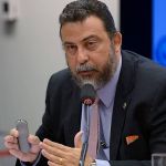 Ex-diretor da Abin pede ao STF para depor em sessão sigilosa na CPMI do 8 de Janeiro