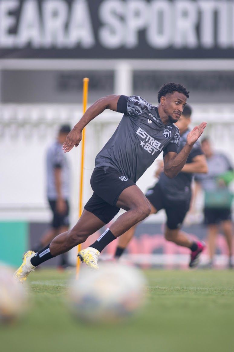 Fifa libera Ceará do transfer ban, e clube pode contratar no início da janela