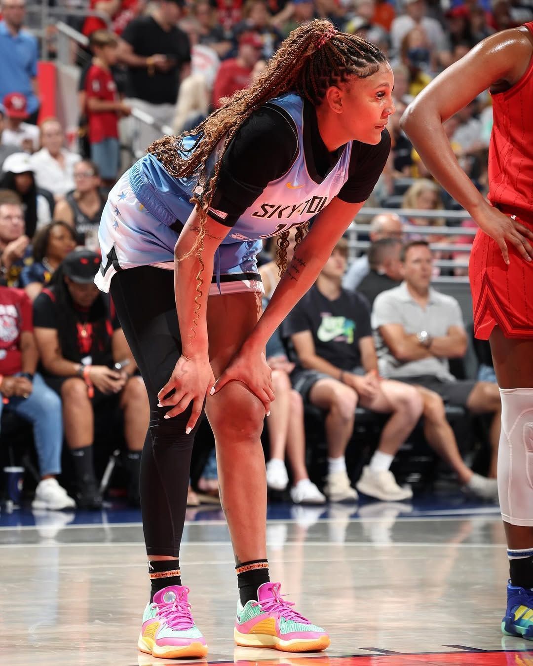 Estrela do basquete brasileiro marca presença nos Jogos Escolares de Montes Claros