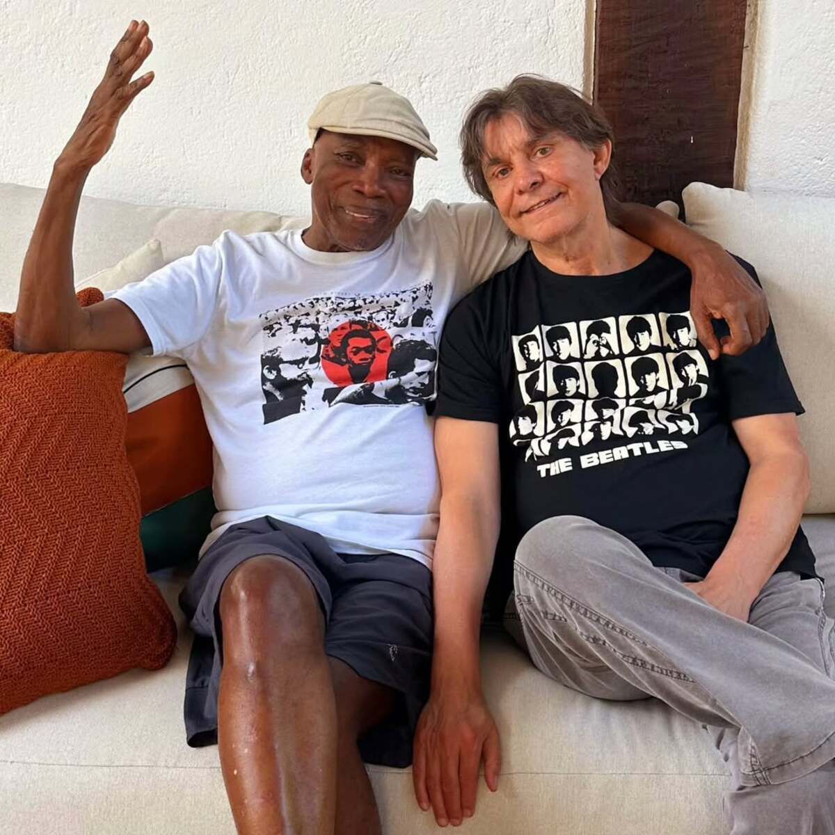 Morre Lô Borges, e perfil de Milton Nascimento lamenta: 'Nos deixará um vazio'