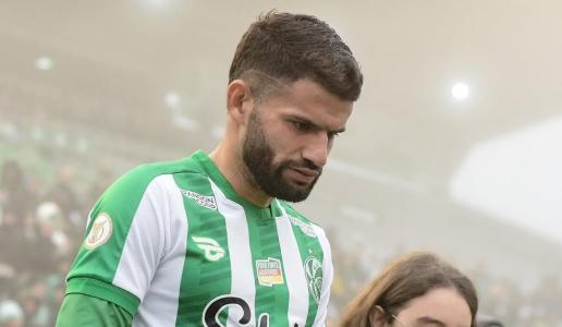 Jadson deixa o Juventude e retorna ao Athletico-PR