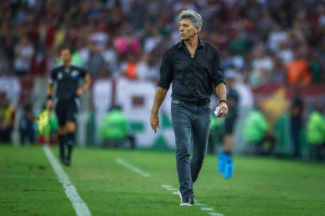 Renato Gaúcho na Seleção? Torcedores pedem ex-Grêmio no lugar de Dorival