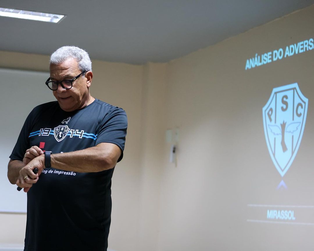 Clube da Série B demite treinador após nova derrota