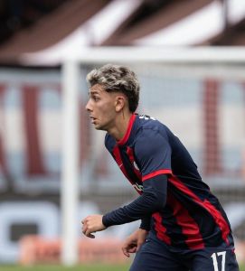 Elián Irala pertence ao San Lorenzo, da Argentina