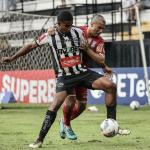 Athletic vence Tombense e segue com a melhor campanha do Campeonato Mineiro