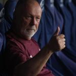 Grêmio fecha contratação do técnico Mano Menezes para sequência de 2025