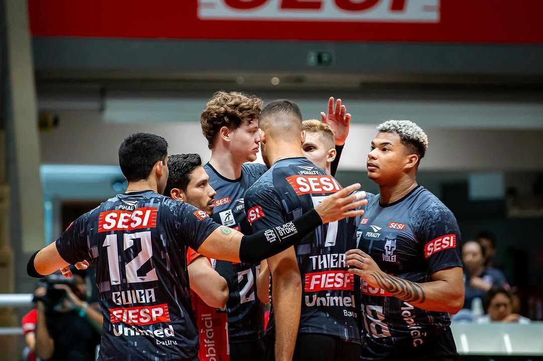 Sesi Bauru domina Praia Clube em confronto direto e sobe na Superliga Masculina
