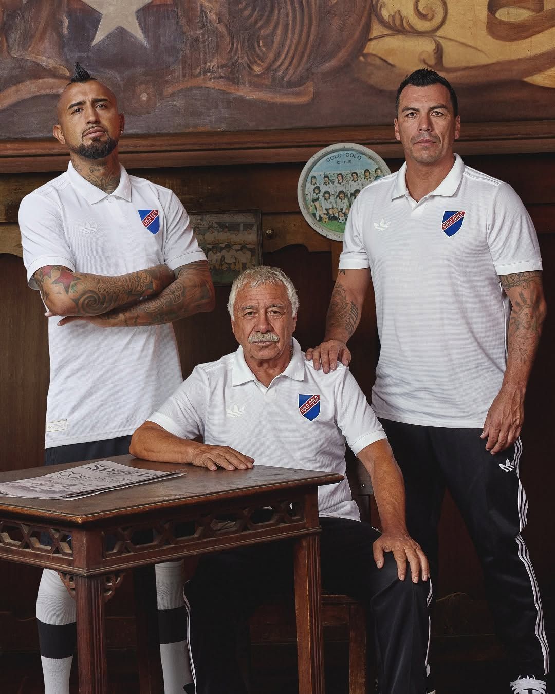 Colo-Colo divulga camisa em homenagem ao centenário do clube