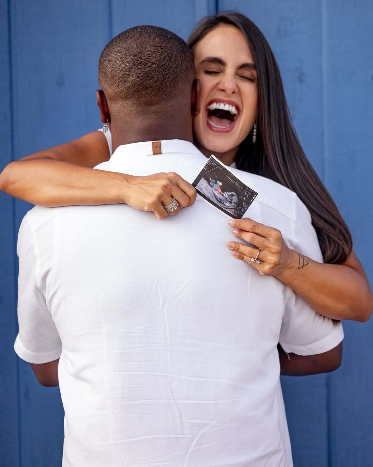 Quem é Carol Peixinho, ex-BBB que é mãe do primeiro filho do cantor Thiaguinho
