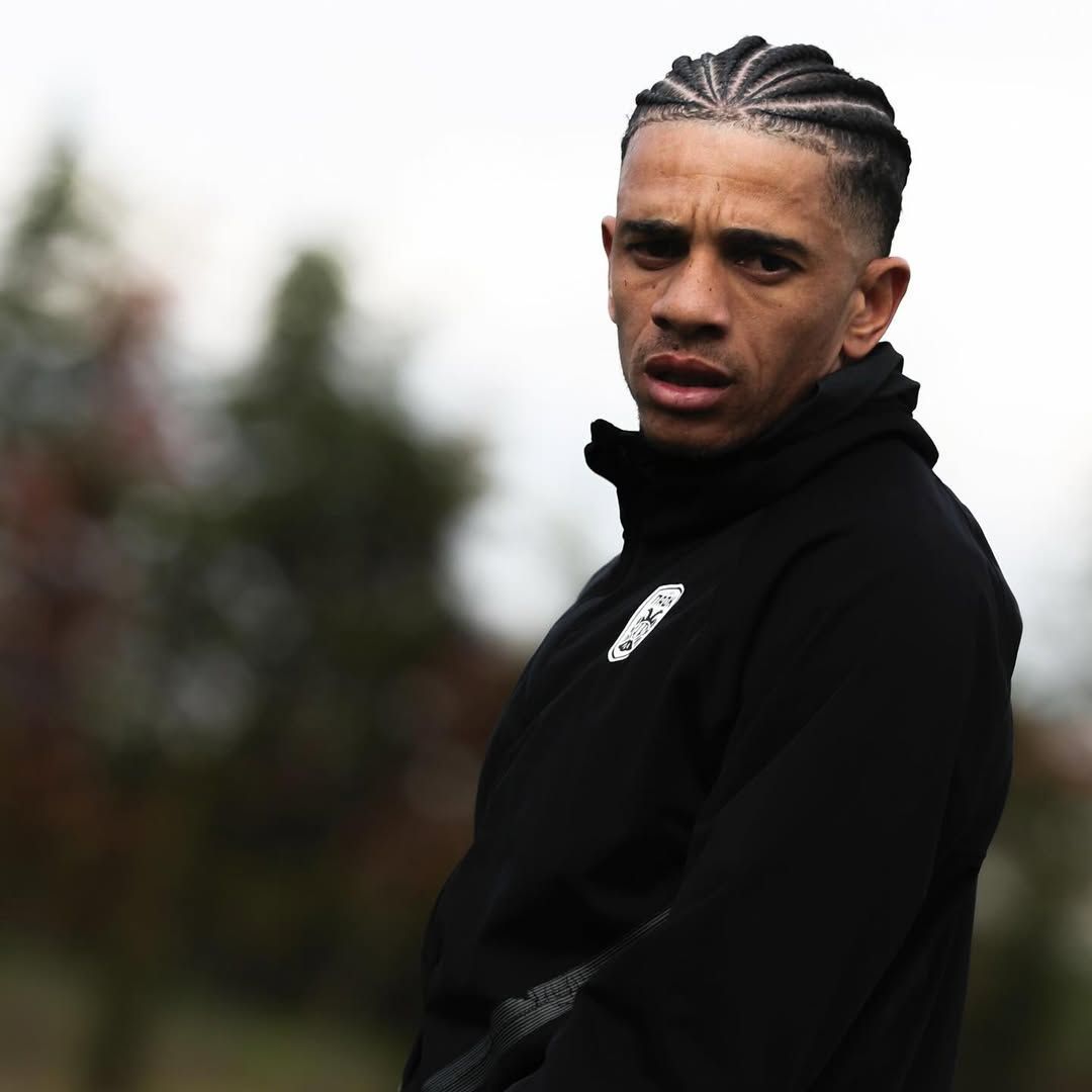 Taison revela detalhes de saída conturbada do Inter: ‘Nunca iria fazer uma greve’