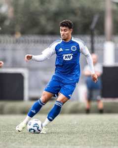 Nicolas Pontes em partida pelo Cruzeiro sub-20