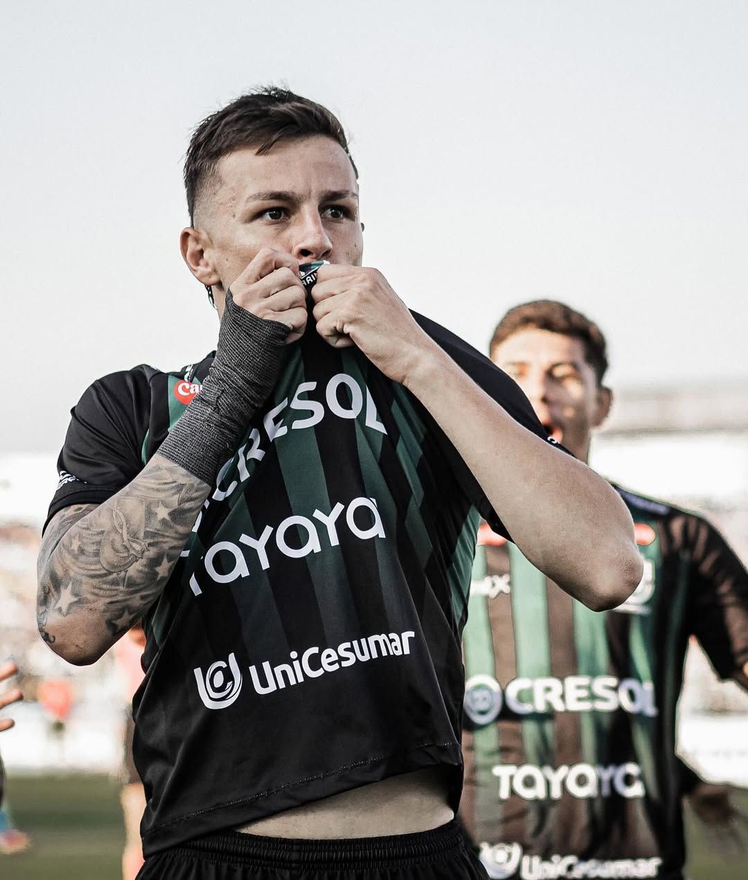 Coritiba continua interessado em atacante do Maringá e estuda proposta