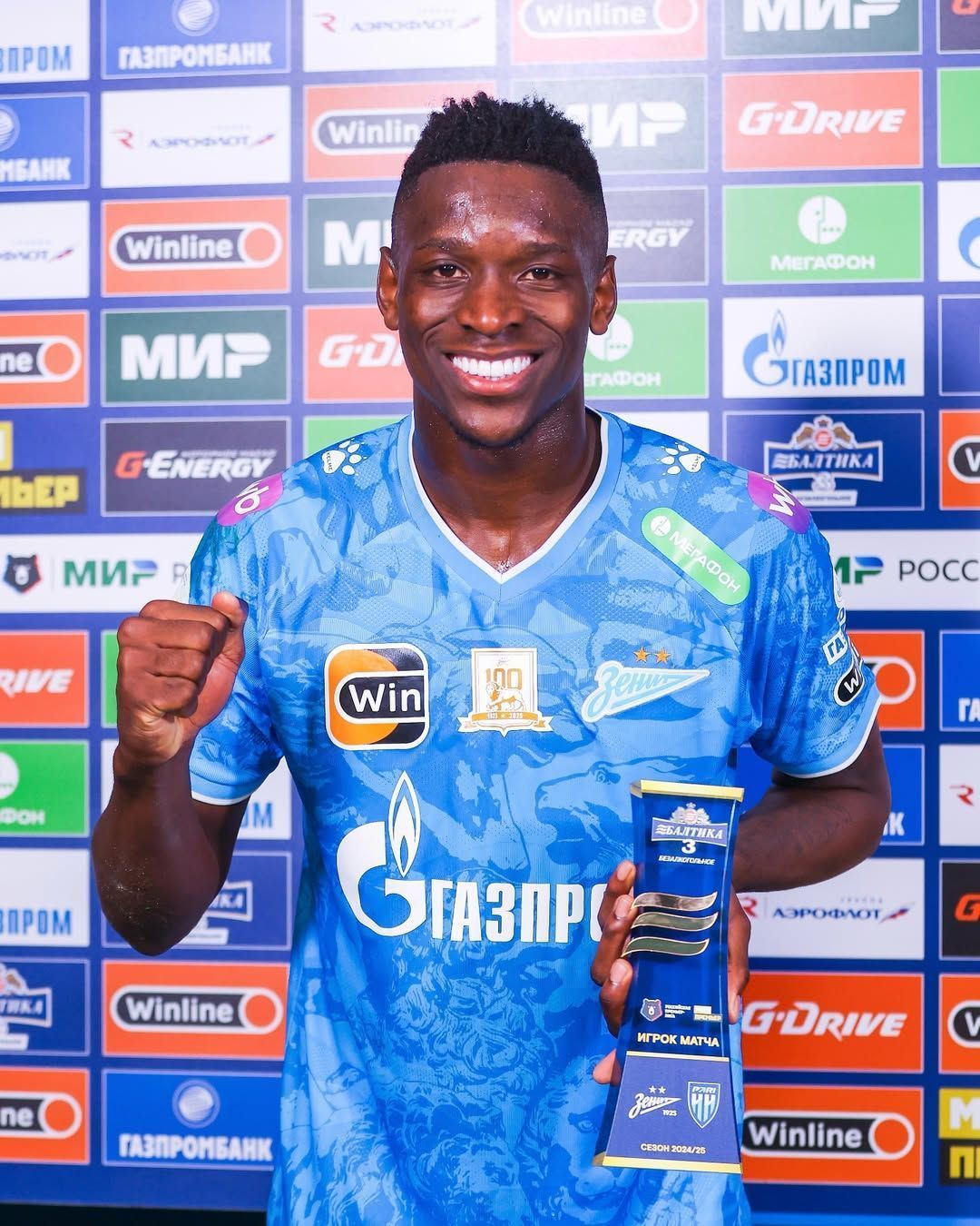 No mercado: a situação do atacante Luiz Henrique, do Zenit-RUS