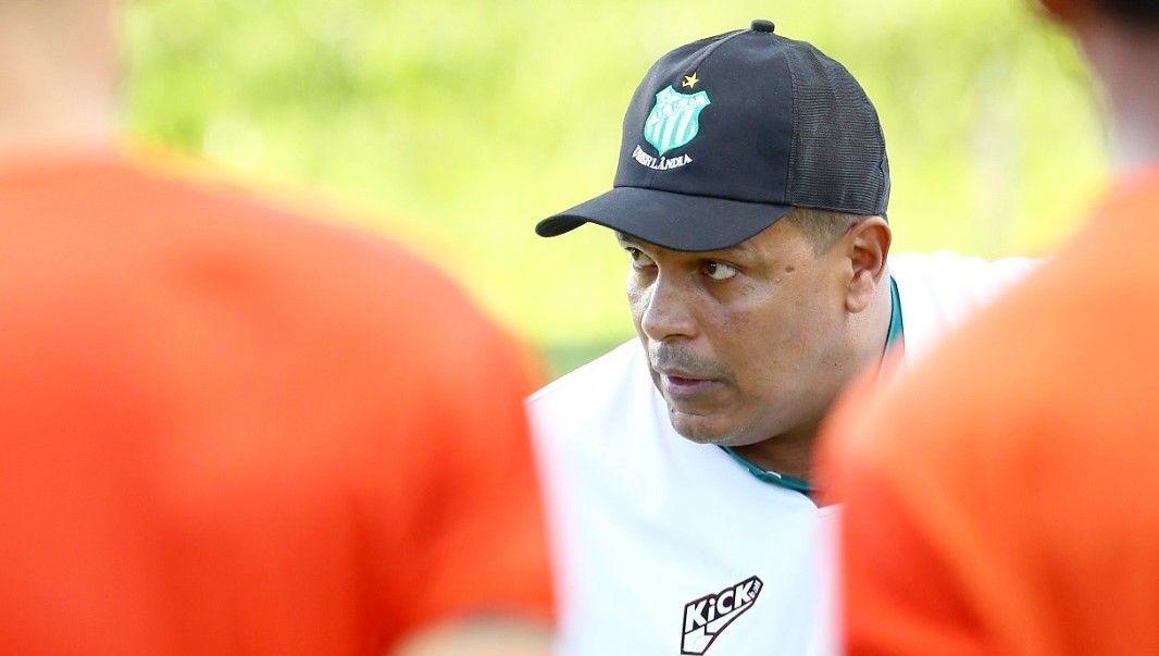 Com novo técnico, Uberlândia recebe Goiatuba-GO por primeira vitória na Série D