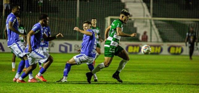 Último duelo entre Mamoré e URT, no Estádio Bernardo Rubinger de Queiroz, em maio deste ano