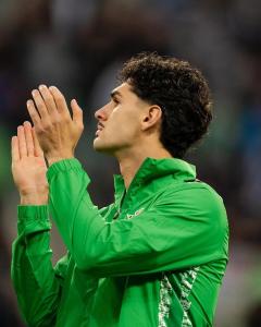 Jhonny está no Real Betis, da Espanha, desde a metade de 2023