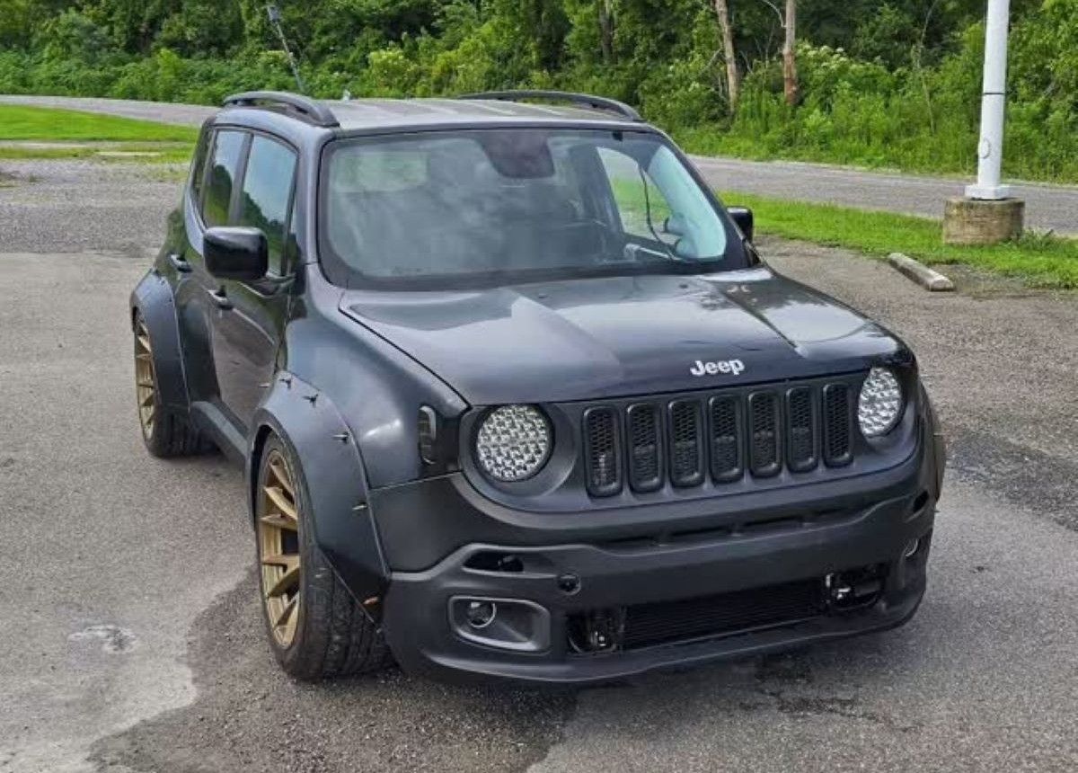 Muscle SUV: Jeep Renegade ganha motor V8 de 500 cv da Ram 1500