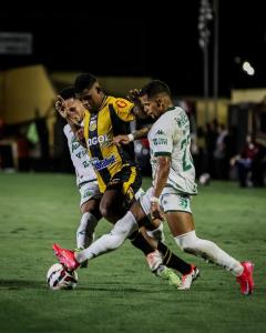 Novorizontino venceu a Chapecoense em jogo da Série B