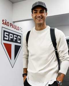 Dinenno em primeiro dia pelo São Paulo