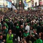 Presidente da Fifa se impressiona com torcida do Palmeiras na Times Square