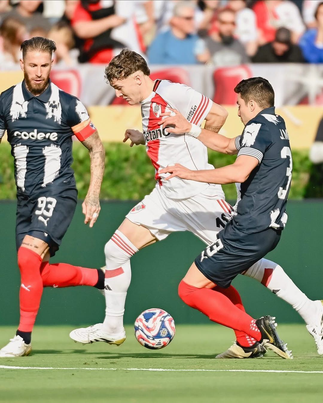 River Plate perde chances, empata com Monterrey e embola Grupo E do Mundial