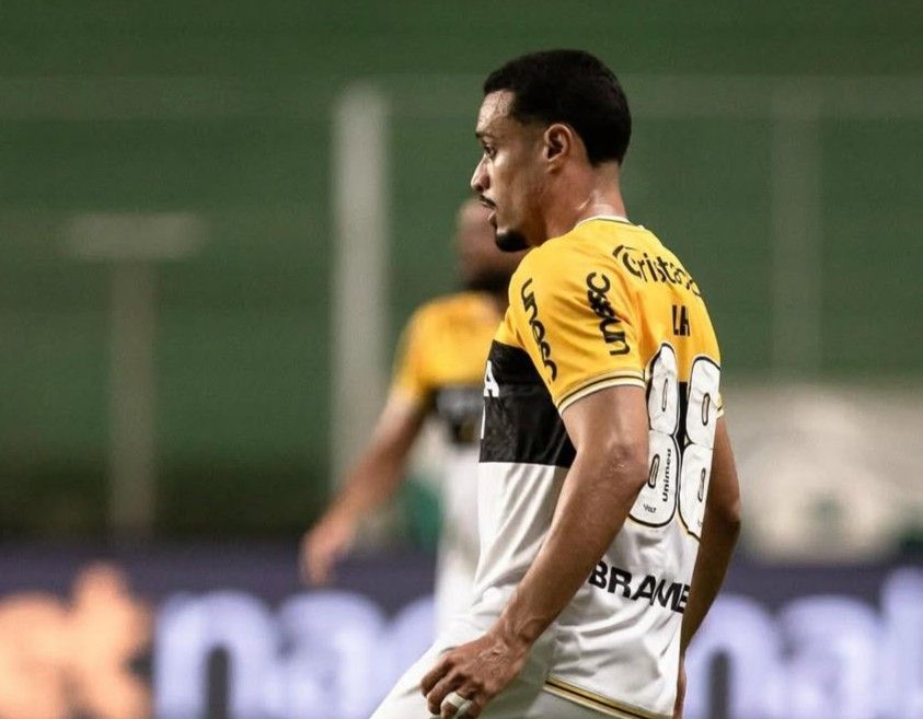 Escalação do Criciúma: Eduardo Baptista repete time para enfrentar o Avaí
