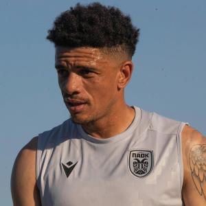 Taison está no PAOK desde 2023