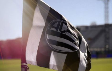 Bandeira do Athletic Club, de São João del-Rei