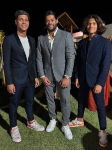 Hulk, ídolo do Atlético, em foto com seus filhos • Instagram / Ian Ângelo