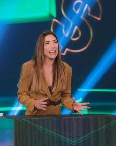 Patrícia Abravanel comanda o Show do Milhão