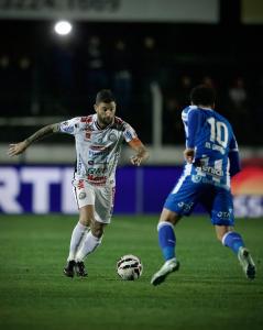 Operário e Avaí fizeram um jogo sem inspiração nesta terça-feira (19), no estádio Germano Kruger